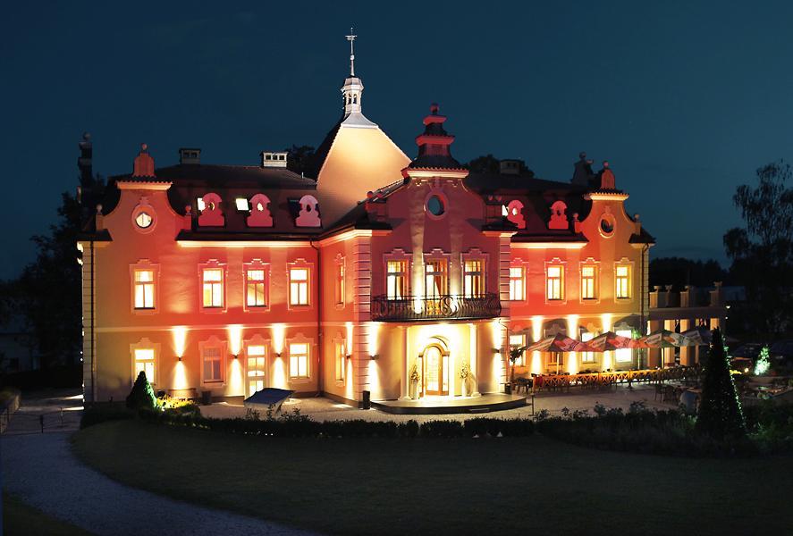 Strančice Hotel Zamek Berchtold מראה חיצוני תמונה