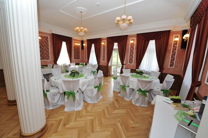 Strančice Hotel Zamek Berchtold מראה חיצוני תמונה