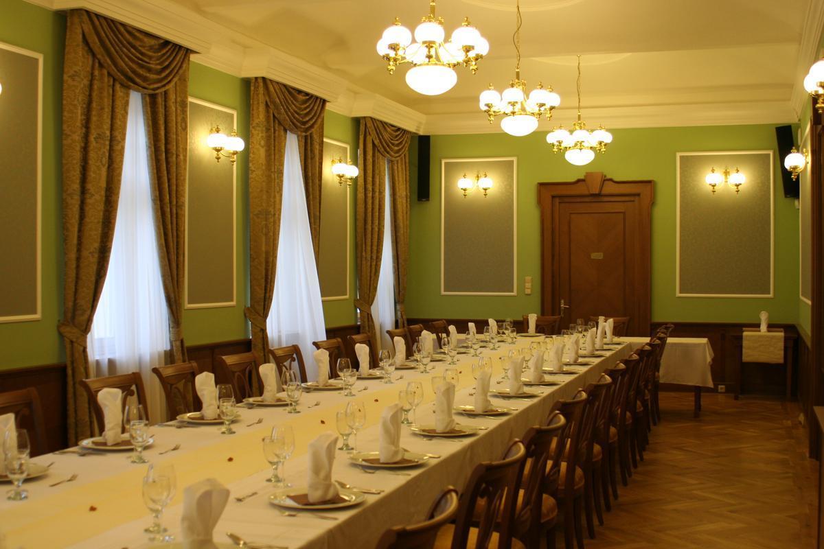 Strančice Hotel Zamek Berchtold מראה חיצוני תמונה